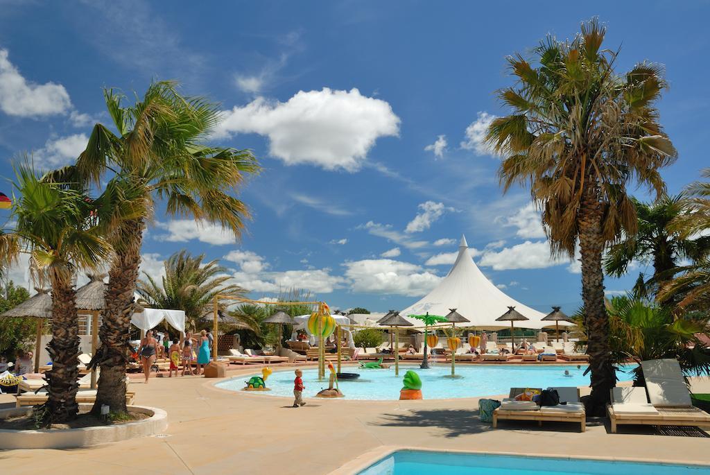 Village Club Domaine De L'Espagnac 아그 외부 사진