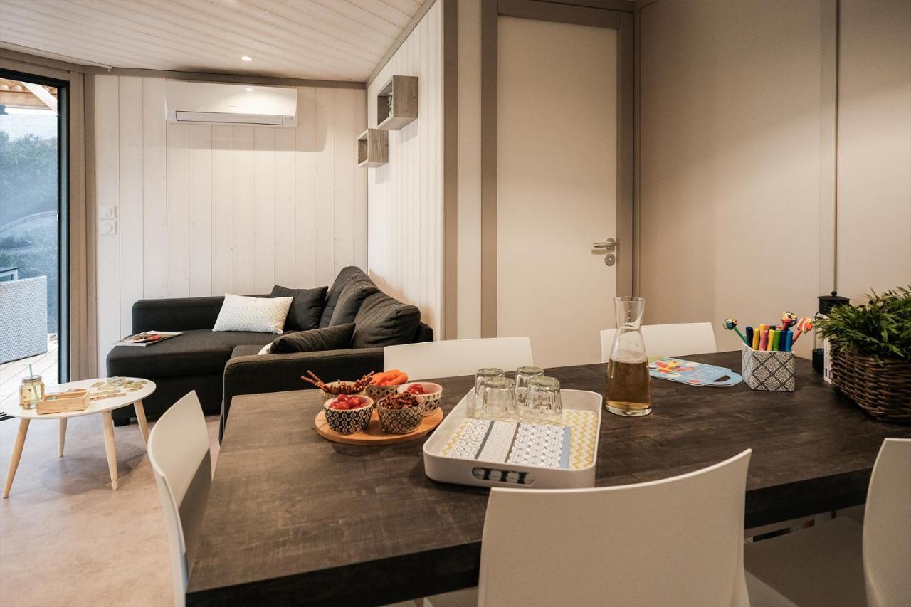 Village Club Domaine De L'Espagnac 아그 외부 사진